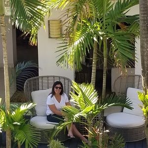 Meet your Posher, Diana